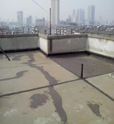 长春漏水维修 楼顶漏水是什么原因，楼顶漏水维修方法是什么?